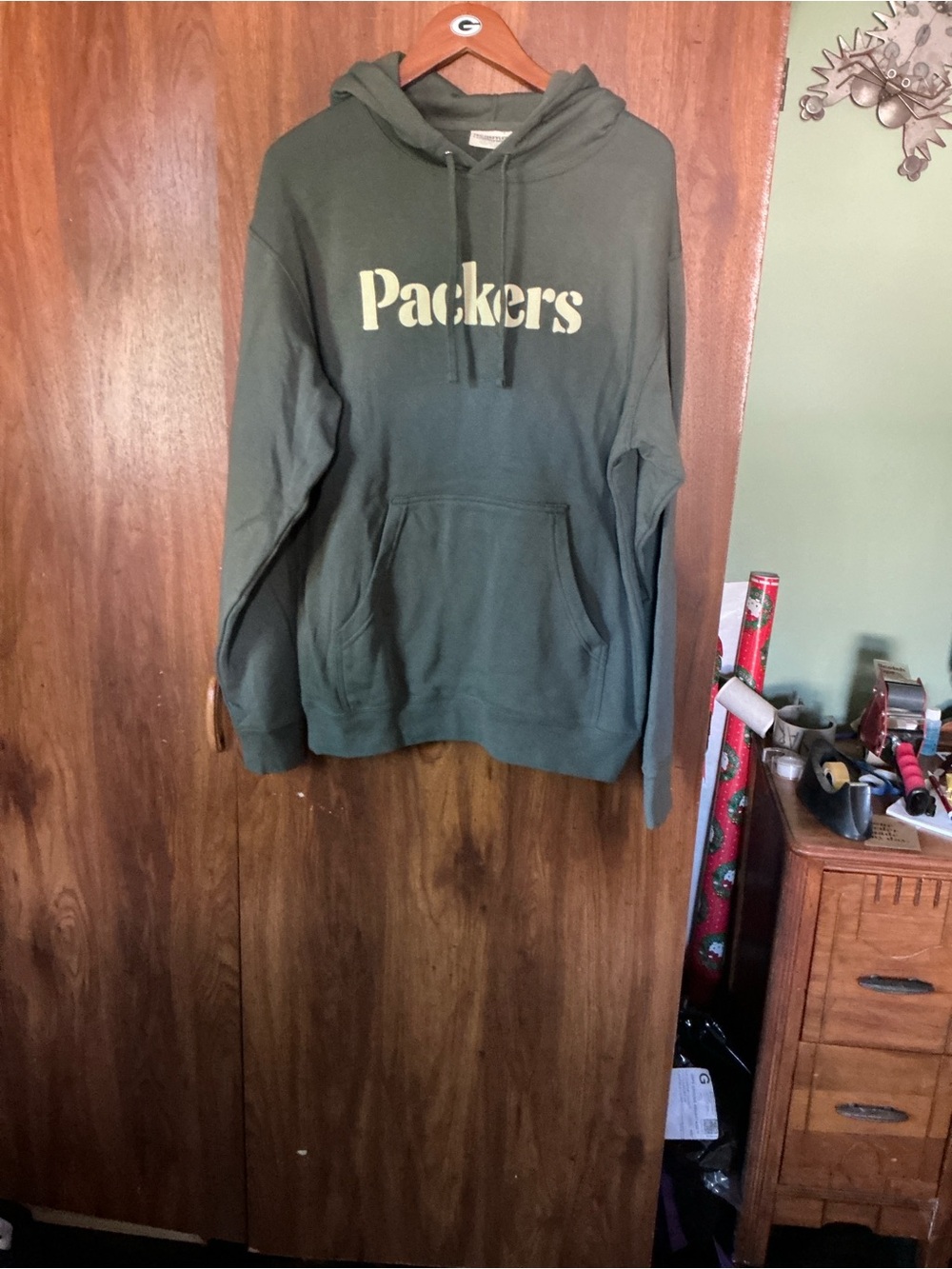 Green Packers Pullover Hoodie with Front Pocket